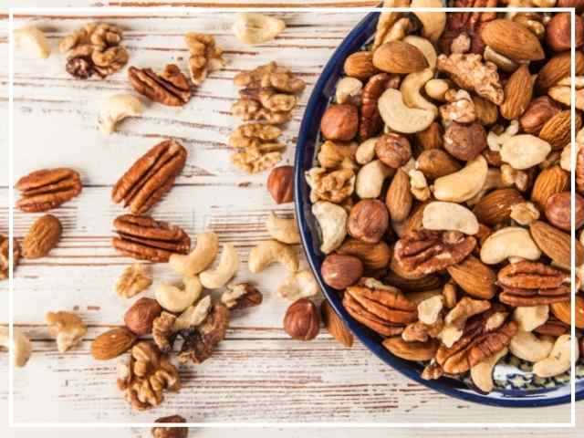 Add nuts to your diet to improve sperm